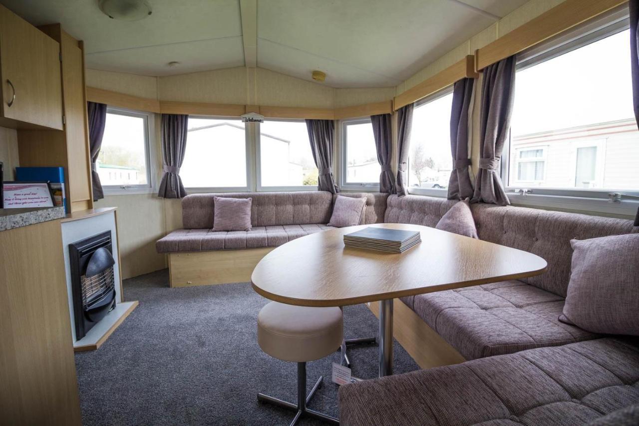 Отель Lovely 8 Berth Caravan At Southview Holiday Park In Skegness Ref 33061C Экстерьер фото
